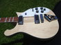 Rickenbacker 620/6 , Mapleglo: Body - Front