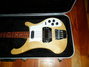 Rickenbacker 4001/4 V63, Mapleglo: Body - Front