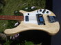 Rickenbacker 4001/4 C64S, Mapleglo: Body - Front