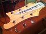 Rickenbacker 480/6 , Mapleglo: Headstock