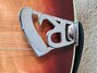 Rickenbacker 381/6 V69, Fireglo: Close up - Free2