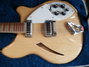 Rickenbacker 360/12 , Mapleglo: Body - Front