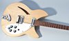 Rickenbacker 330/6 , Mapleglo: Body - Front