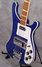 Rickenbacker 4001/4 , Azureglo: Close up - Free2