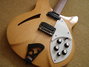 Rickenbacker 330/6 BH, Mapleglo: Body - Front