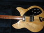 Rickenbacker 330/6 BH BT, Mapleglo: Close up - Free