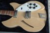 Rickenbacker 360/12 V64, Mapleglo: Body - Front