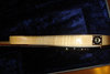 Rickenbacker 4001/4 V63, Mapleglo: Close up - Free