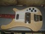 Rickenbacker 4001/4 C64, Mapleglo: Body - Front