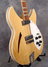 Rickenbacker 360/12 V64, Mapleglo: Close up - Free