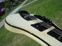 Rickenbacker 4003/4 BH BT, White: Close up - Free2