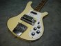 Rickenbacker 4001/4 WT, White: Close up - Free