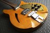 Rickenbacker 335/6 Capri, Mapleglo: Close up - Free