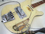 Rickenbacker 4001/4 BT, White: Close up - Free