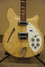 Rickenbacker 360/6 , Mapleglo: Body - Front