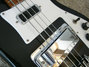 Rickenbacker 4001/4 S, Jetglo: Close up - Free2