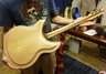 Rickenbacker 381/6 V69, Mapleglo: Close up - Free