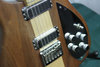 Rickenbacker 650/6 Dakota, Walnut: Body - Front