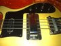 Rickenbacker 4001/4 BT, White: Close up - Free2