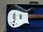 Rickenbacker 420/6 , Black: Body - Front