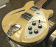 Rickenbacker 360/12 , Mapleglo: Body - Front