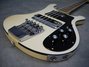 Rickenbacker 4001/4 BT, White: Close up - Free