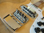 Rickenbacker 4001/4 V63, Mapleglo: Close up - Free