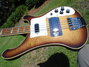 Rickenbacker 4003/4 , Walnut: Body - Front