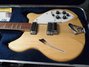 Rickenbacker 360/12 , Mapleglo: Body - Front
