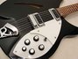 Rickenbacker 330/6 , Jetglo: Close up - Free2