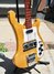 Rickenbacker 4001/4 S, Mapleglo: Close up - Free2