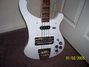 Rickenbacker 4001/4 Refin, White: Free image