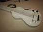 Rickenbacker 59/6 LapSteel, White: Body - Front