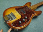 Rickenbacker 3001/4 , Walnut: Close up - Free