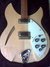 Rickenbacker 330/6 , Mapleglo: Body - Front