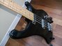 Rickenbacker 4004/4 Laredo, Jetglo: Close up - Free2