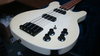 Rickenbacker 2030/4 BH BT, White: Body - Front