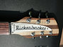 Rickenbacker 360/6 , Mapleglo: Headstock