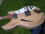 Rickenbacker 381/12 V69, Mapleglo: Close up - Free2