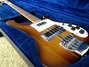 Rickenbacker 4001/4 , Walnut: Close up - Free