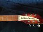 Rickenbacker 330/6 VP, Fireglo: Headstock