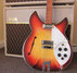 Rickenbacker 330/12 SPC, Fireglo: Body - Front