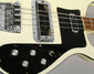 Rickenbacker 4001/4 BT, White: Close up - Free2