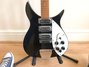 Rickenbacker 325/6 V63, Jetglo: Body - Front