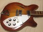 Rickenbacker 360/6 , Walnut: Body - Front