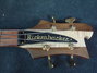 Rickenbacker 4004/4 Cii, Mapleglo: Headstock