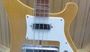 Rickenbacker 4001/4 , Mapleglo: Close up - Free