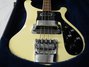 Rickenbacker 4001/4 BT, White: Body - Front