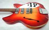 Rickenbacker 1998/6 RoMo, Fireglo: Close up - Free