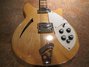 Rickenbacker 360/12 , Mapleglo: Body - Front